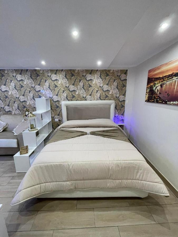 La Dimora Dei Sogni Sedil Capuano Home Suite Naples Luaran gambar